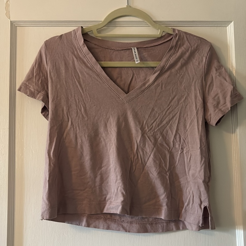 Lulu's Soft Pink V-Neck Tee